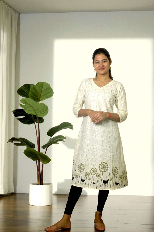 Ivryna – White Peacock Border Long Kurta - Image 2