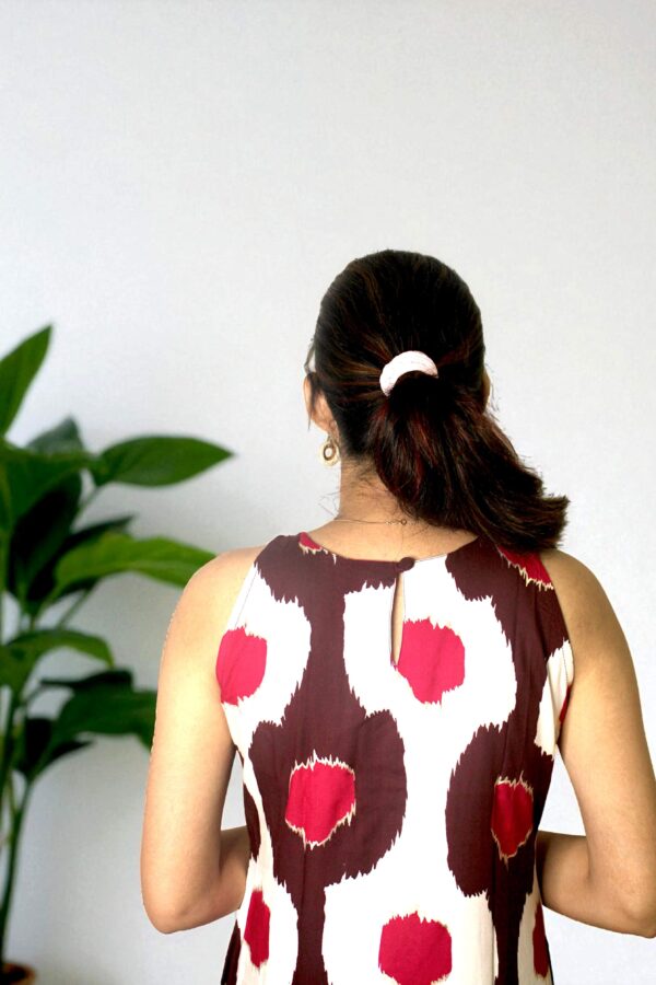 Orvya – Ivory Circle Ikat Long Kurta - Image 4