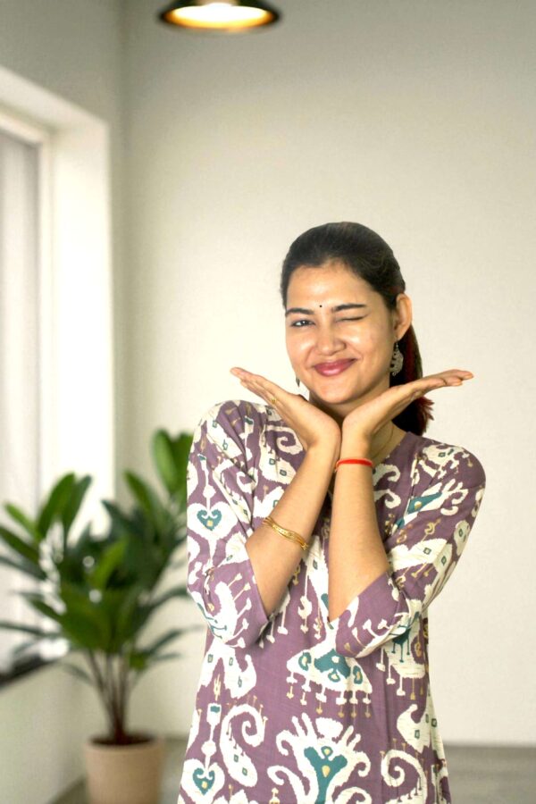 Myraza – Mauve Ikat Motif Long Kurta - Image 4