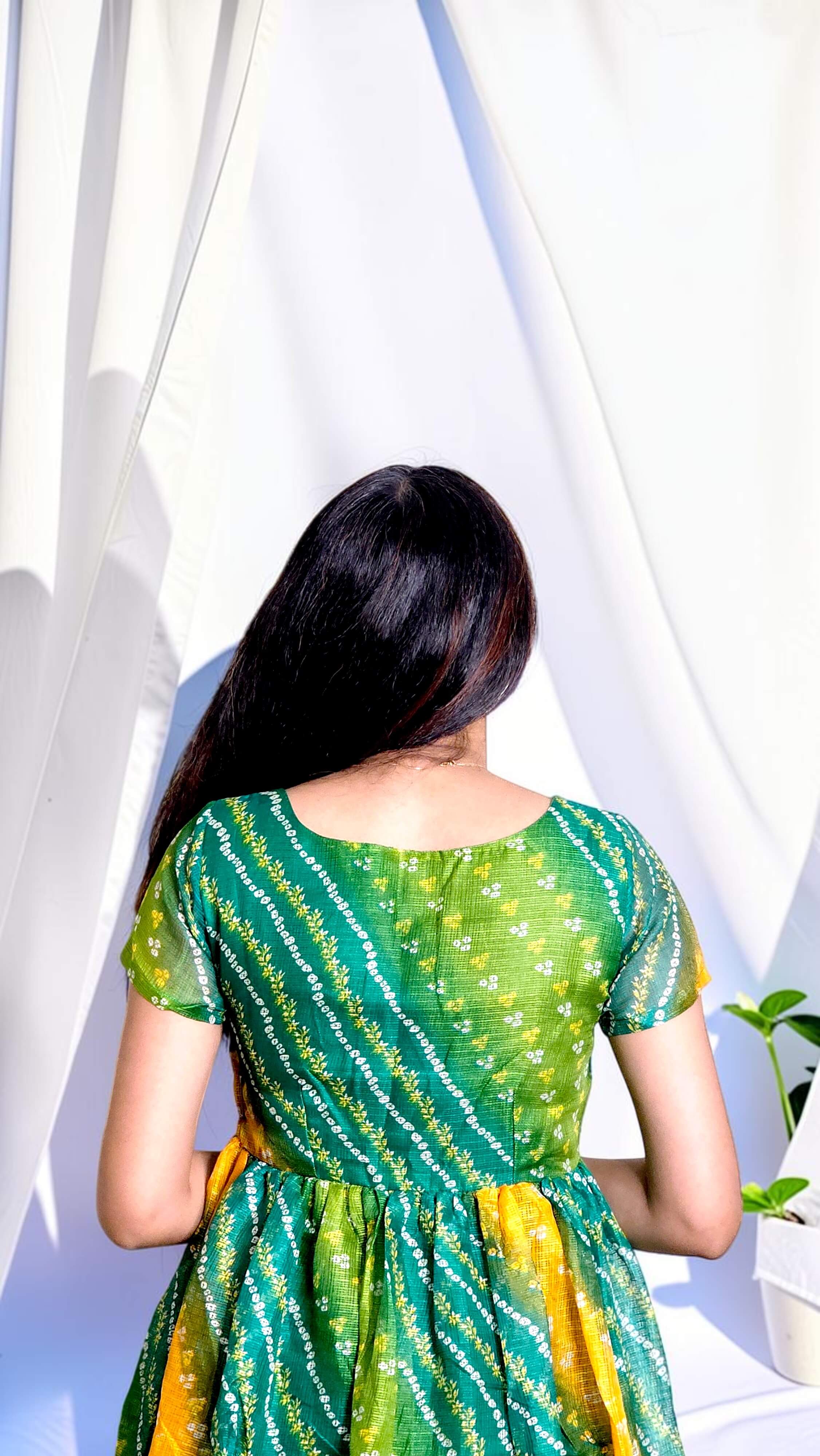 Raja Ira – Green Bandhani Flared Maxi Dress - Image 3