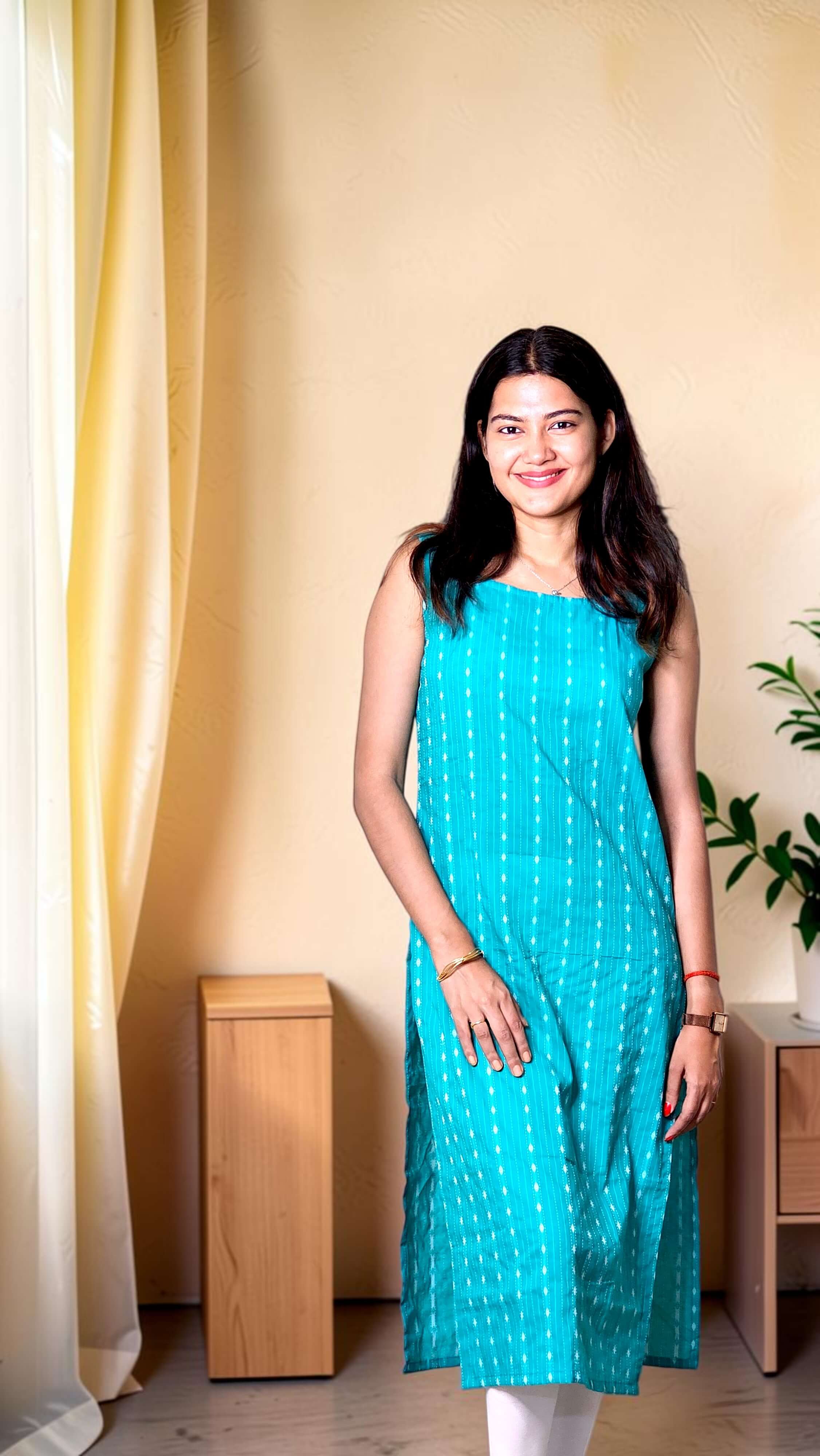 Avyra – Turquoise Katha Cotton Sleeveless Kurta