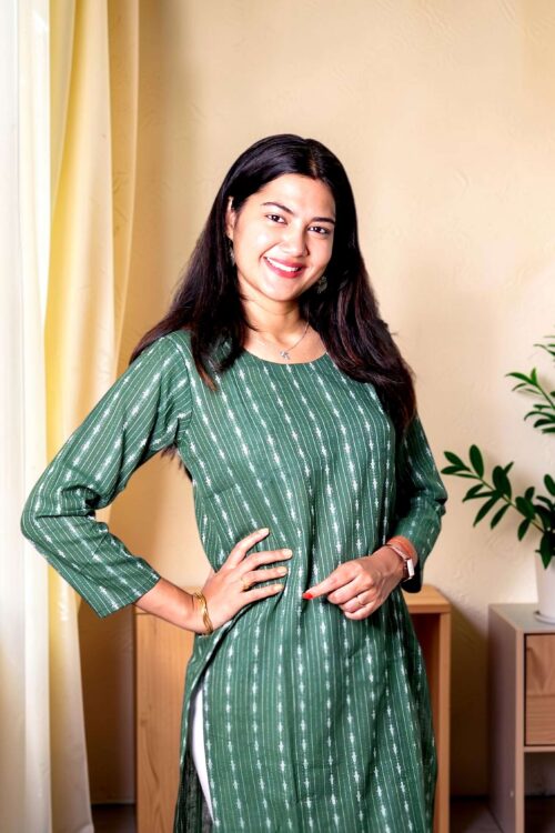 Virelia – Green Katha Cotton Straight Kurta