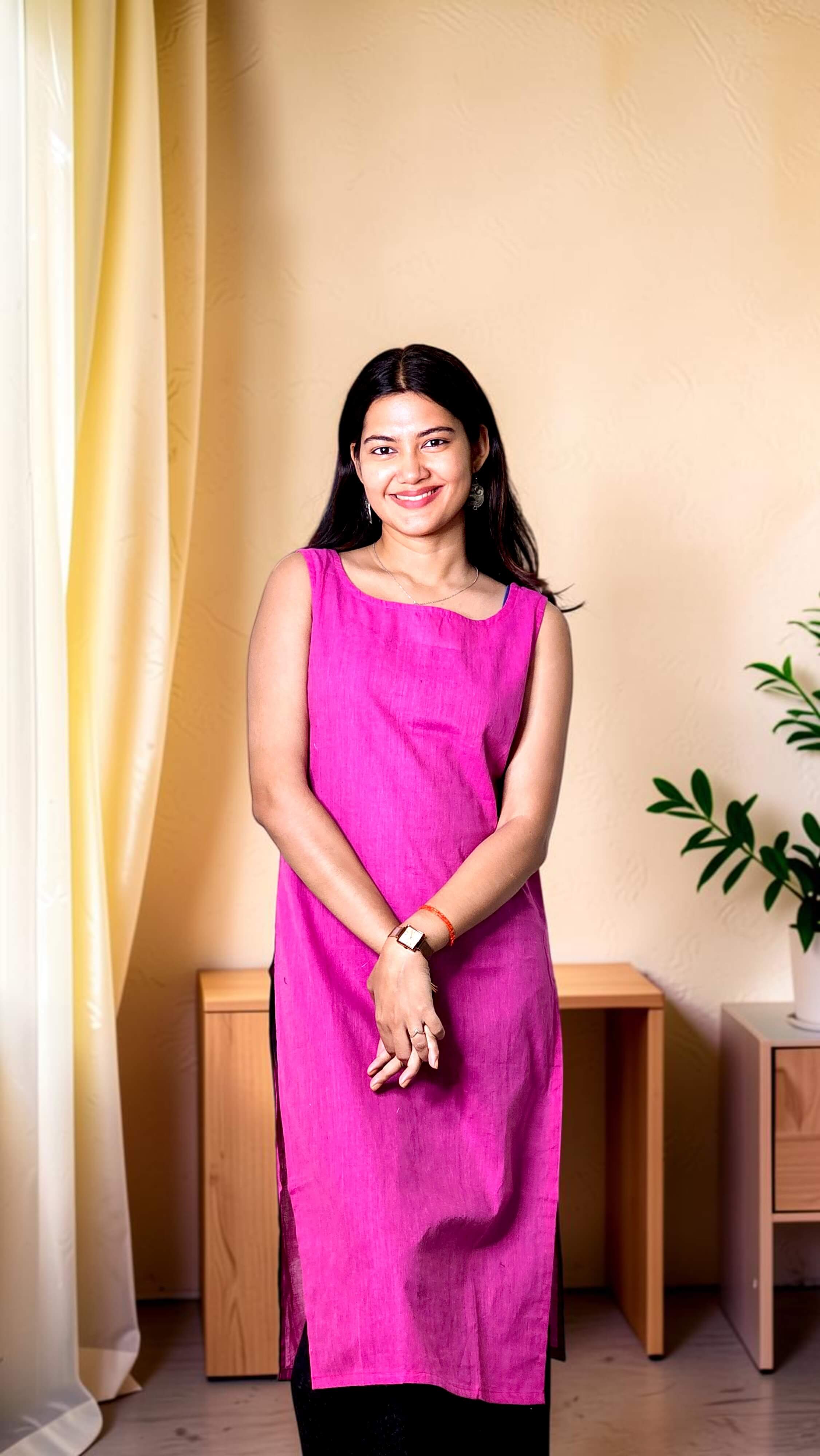Aarini – Pink Khadi Sleeveless Kurta - Image 3